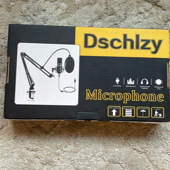 Dschlzy Microphone NIB - Picture 1 of 2